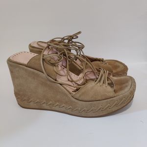 Fornarina Vintage platform Suede sandal in tan